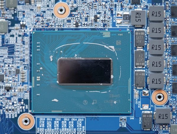 满血RTX 5070Ti加持！七彩虹隐星P16 Pro图赏