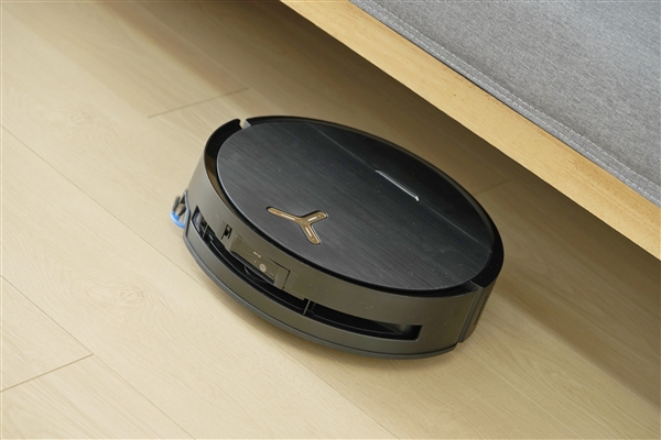 行业首款双核旗舰洗地机！地宝X9 PRO图赏