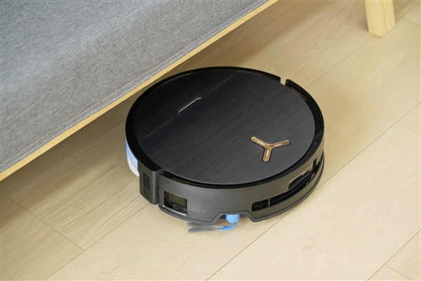 行业首款双核旗舰洗地机！地宝X9 PRO图赏