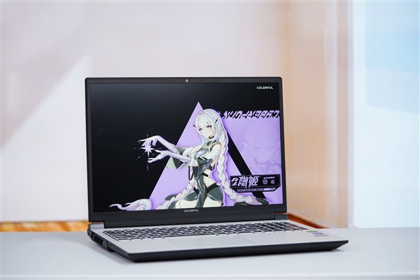 满血RTX 5070Ti加持！七彩虹隐星P16 Pro图赏