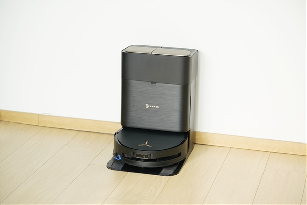 行业首款双核旗舰洗地机！地宝X9 PRO图赏