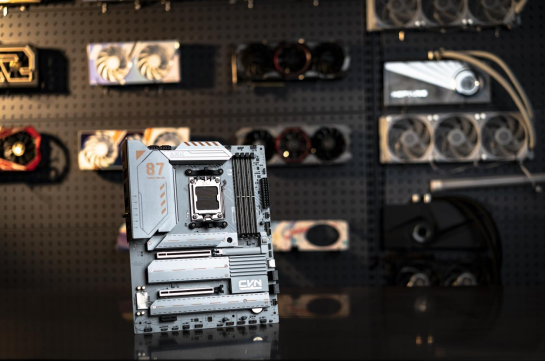 七彩虹CVN X870 ARK电竞主板来了：显卡易拆、寒霜散热装甲