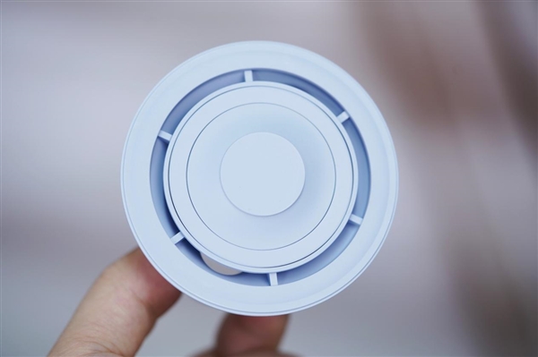 干枯发质有救了！米家高速水离子吹风机图赏