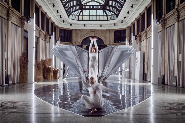 华硕灵耀全球巡展登陆米兰：美学与AI的完美融合