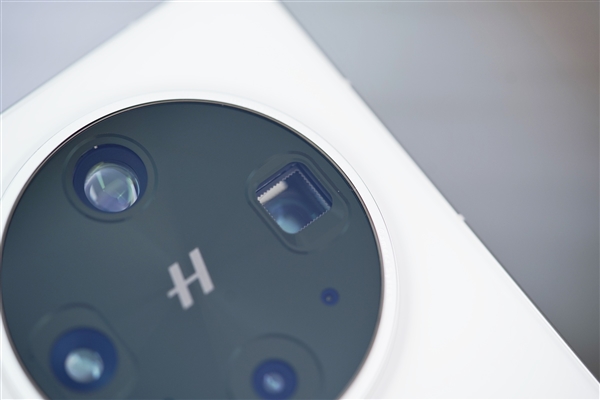 第一款真正适合女生的Ultra！OPPO Find X8 Ultra图赏