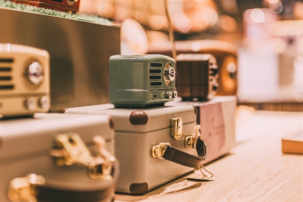 智能家居暗藏泄密风险！你的音箱可能正在“监听” 官方最新提醒