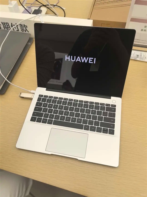 比Win版便宜！华为MateBook 14 Linux版发布：国补4799元起 外观有这些变化