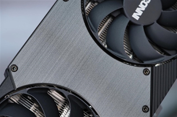 小巧双槽！映众RTX 5060 Ti曜夜16GB显卡图赏