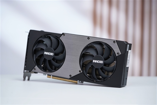 小巧双槽！映众RTX 5060 Ti曜夜16GB显卡图赏