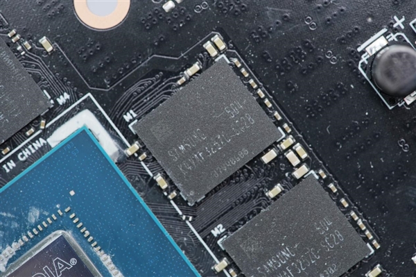 硬派电竞风！华硕RTX 5060 Ti TUF GAMING显卡图赏