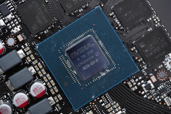 小巧双槽！映众RTX 5060 Ti曜夜16GB显卡图赏