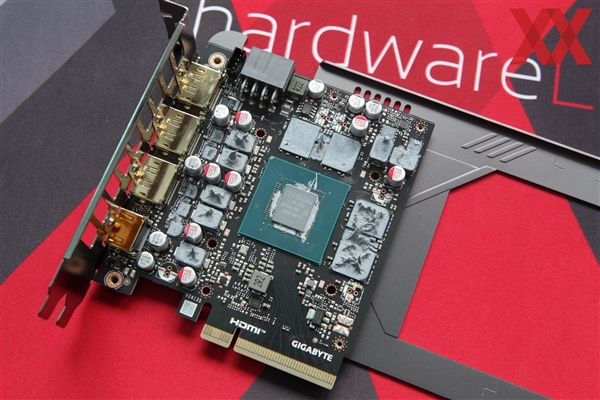 长不足10厘米！技嘉RTX 5060 Ti EAGLE PCB短的令人发指