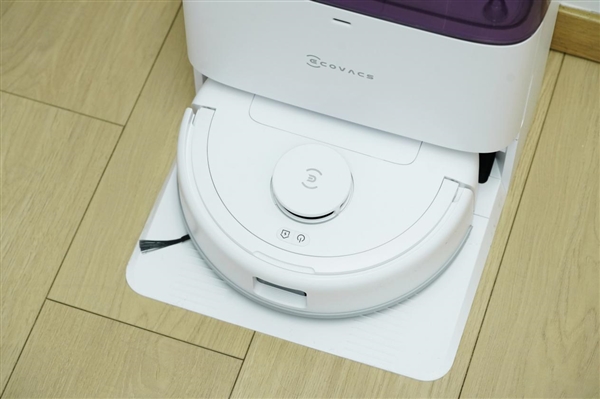 28.6cm超迷你！科沃斯地宝mini扫地机器人图赏