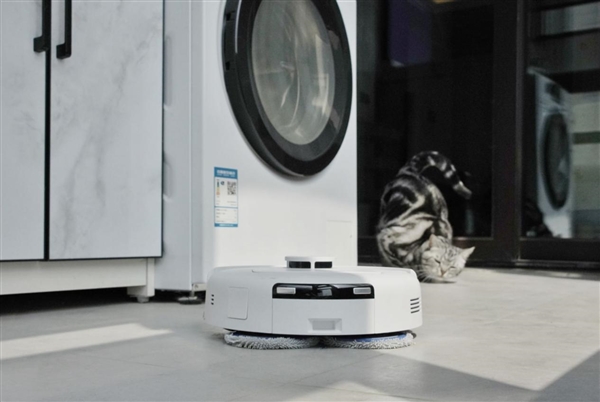 28.6cm超迷你！科沃斯地宝mini扫地机器人图赏