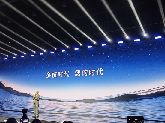 宁德时代曾毓群：我们研发投入比所有友商加起来还多 近十年已投入超700亿元