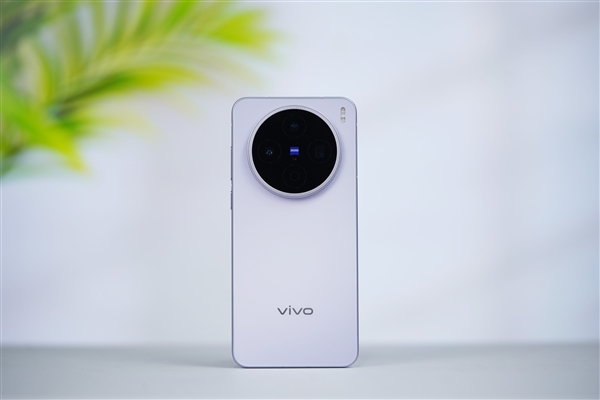 最强直屏旗舰！vivo X200s图赏