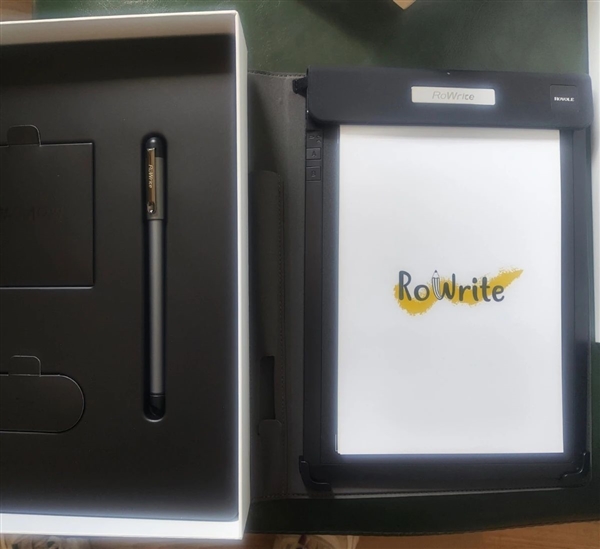 折叠屏鼻祖柔宇破产 明星产品遭骨折价甩卖！75元一台不及上市时零头