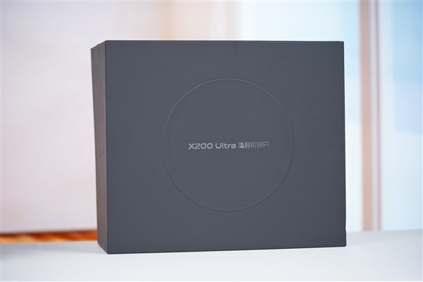 200mm纯光学长焦巨炮！vivo X200 Ultra摄影套装图赏