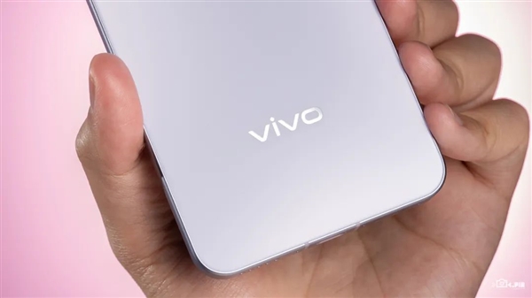 vivo手机上能收到iPhone的短信 蓝厂这波操作给我看傻了