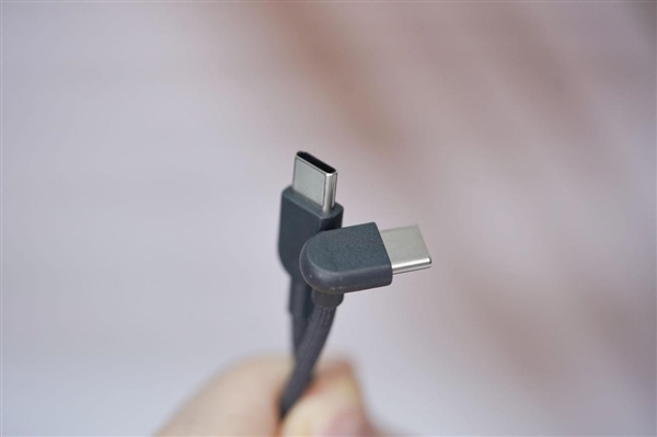 电量超大杯！REDMI Turbo 4 Pro发布会邀请函图赏