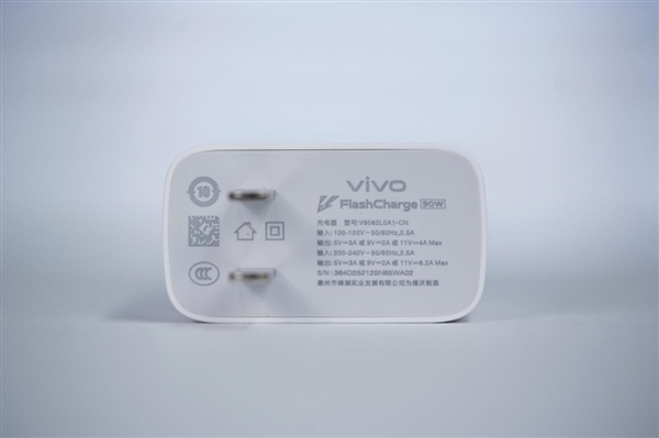 最强直屏旗舰！vivo X200s图赏