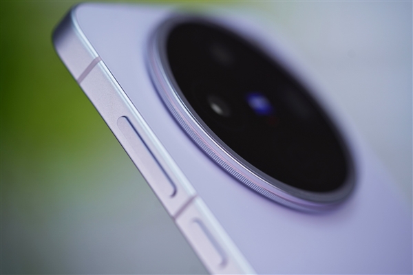 最强直屏旗舰！vivo X200s图赏