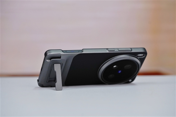 200mm纯光学长焦巨炮！vivo X200 Ultra摄影套装图赏