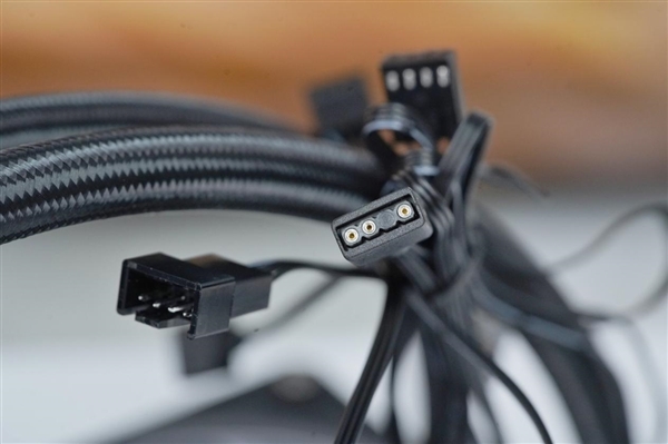 微星CORELIQUID A15 360一体式水冷散热器图赏