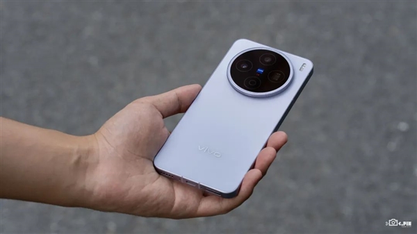 vivo手机上能收到iPhone的短信 蓝厂这波操作给我看傻了