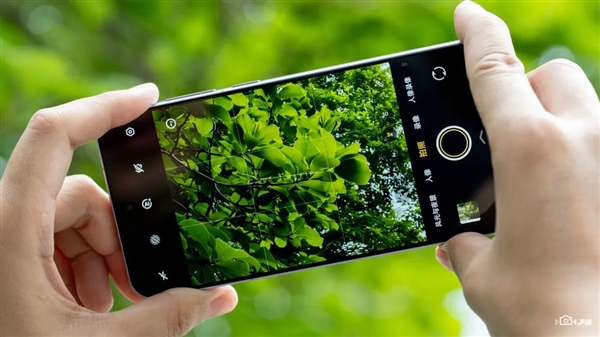 vivo手机上能收到iPhone的短信 蓝厂这波操作给我看傻了