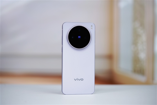 最强直屏旗舰！vivo X200s图赏