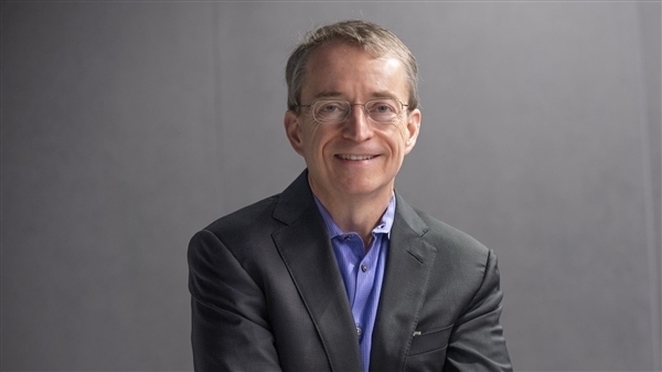 前英特尔CEO：苹果不可能将制造业带回美国 需要几十年沉淀