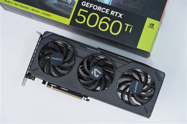 巧妙滑块设计！技嘉RTX 5060 Ti GAMING OC 16GB魔鹰图赏