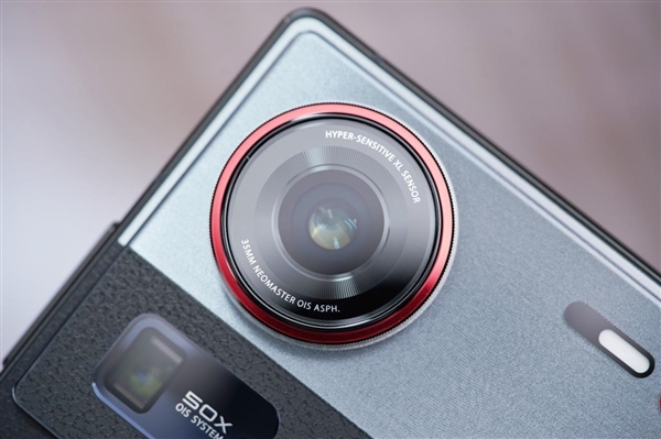 真全面屏Ultra！努比亚Z70S Ultra摄影师版图赏