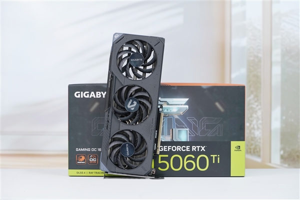 巧妙滑块设计！技嘉RTX 5060 Ti GAMING OC 16GB魔鹰图赏