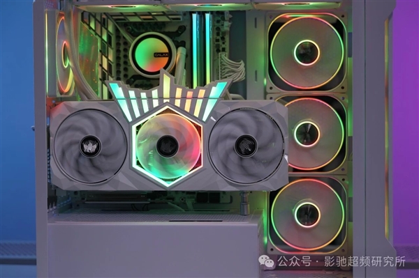 首款双12V-2x6供电创9项纪录！影驰RTX 5090D HOF OC LAB正式上市：26099元起