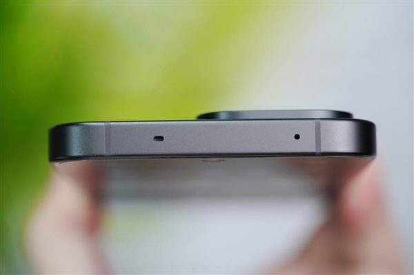 性能最强小屏旗舰！一加13T图赏