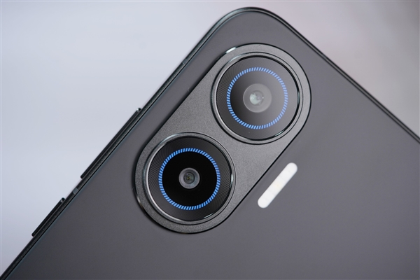 首发高通第四代骁龙8s！REDMI Turbo 4 Pro图赏