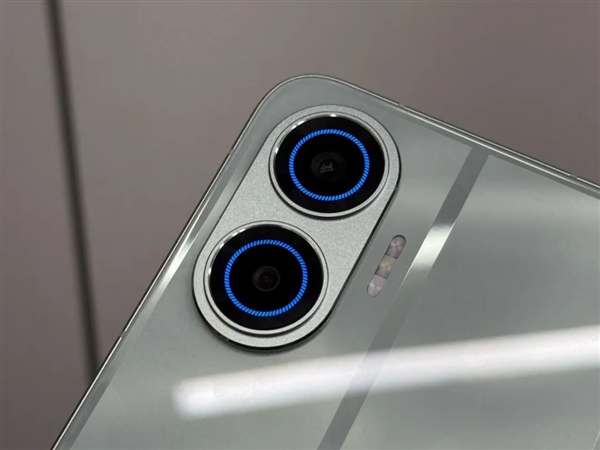 只卖1699的红米Turbo 4 Pro 但我却觉得它不太红米了