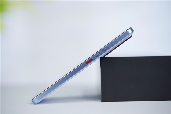 最冷天玑9400+手机！真我GT7图赏