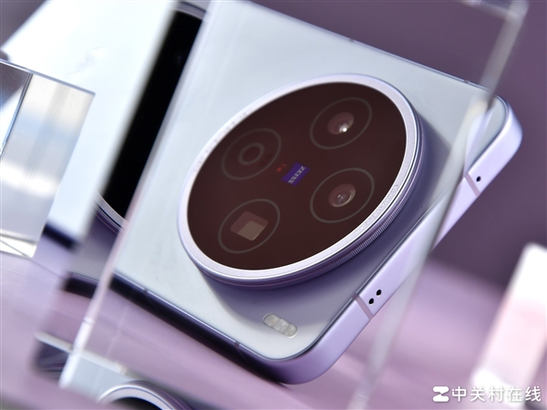 iPhone最强平替实至名归！vivo X200s把果粉所有换机顾虑都打消了