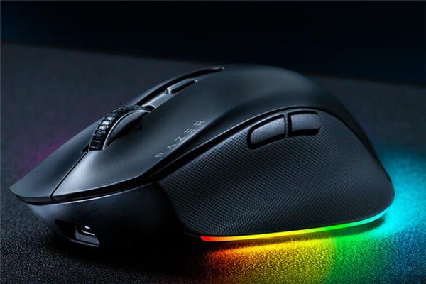 799元起 雷蛇首款垂直人体工学鼠标发布：一键调动AI大模型