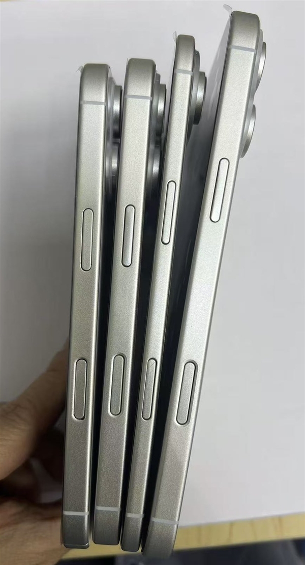 iPhone 17系列机模上手：Air版厚度接近USB-C口