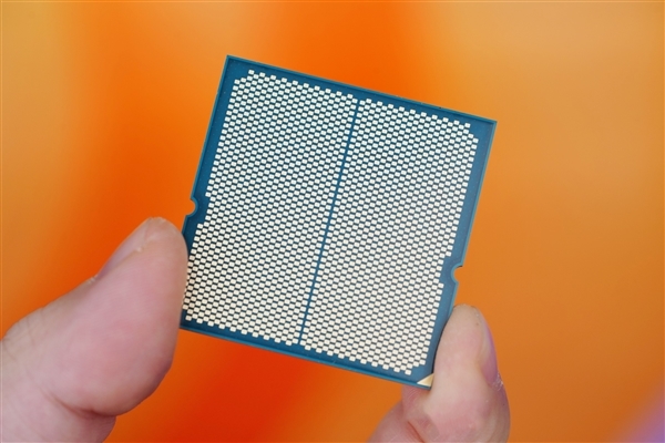 你们盼望的AMD Zen5锐龙9000G APU要来了！无缘最强核显