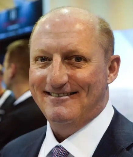 巴菲特宣布退休！分享赚钱秘诀 核心只有六个字（附股东大会十大金句）