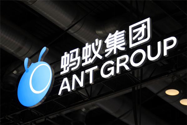 蚂蚁百宝箱接入Qwen3 可0成本调用Qwen3全系列模型