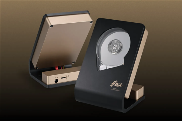 4TB售价超5000元！Buffalo推出限量版透明机械硬盘：仅保修一个月