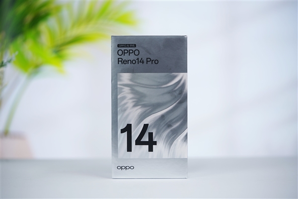 幻彩鱼尾吸睛！OPPO Reno14 Pro人鱼姬图赏