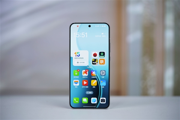 幻彩鱼尾吸睛！OPPO Reno14 Pro人鱼姬图赏