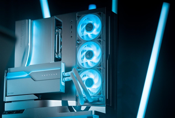 七彩虹COMPUTEX 2025放大招！AI PC、iGame全能本等亮点抢先看